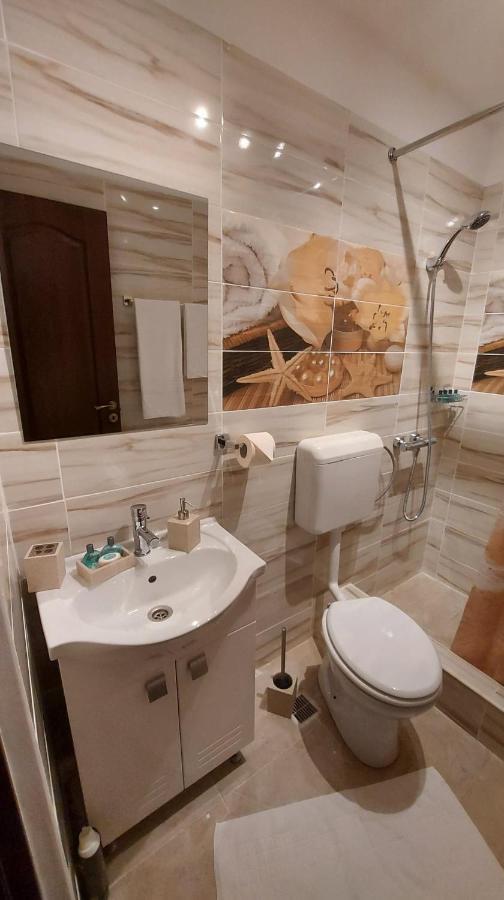 Hotel Ambiennt Bukurešť Exteriér fotografie